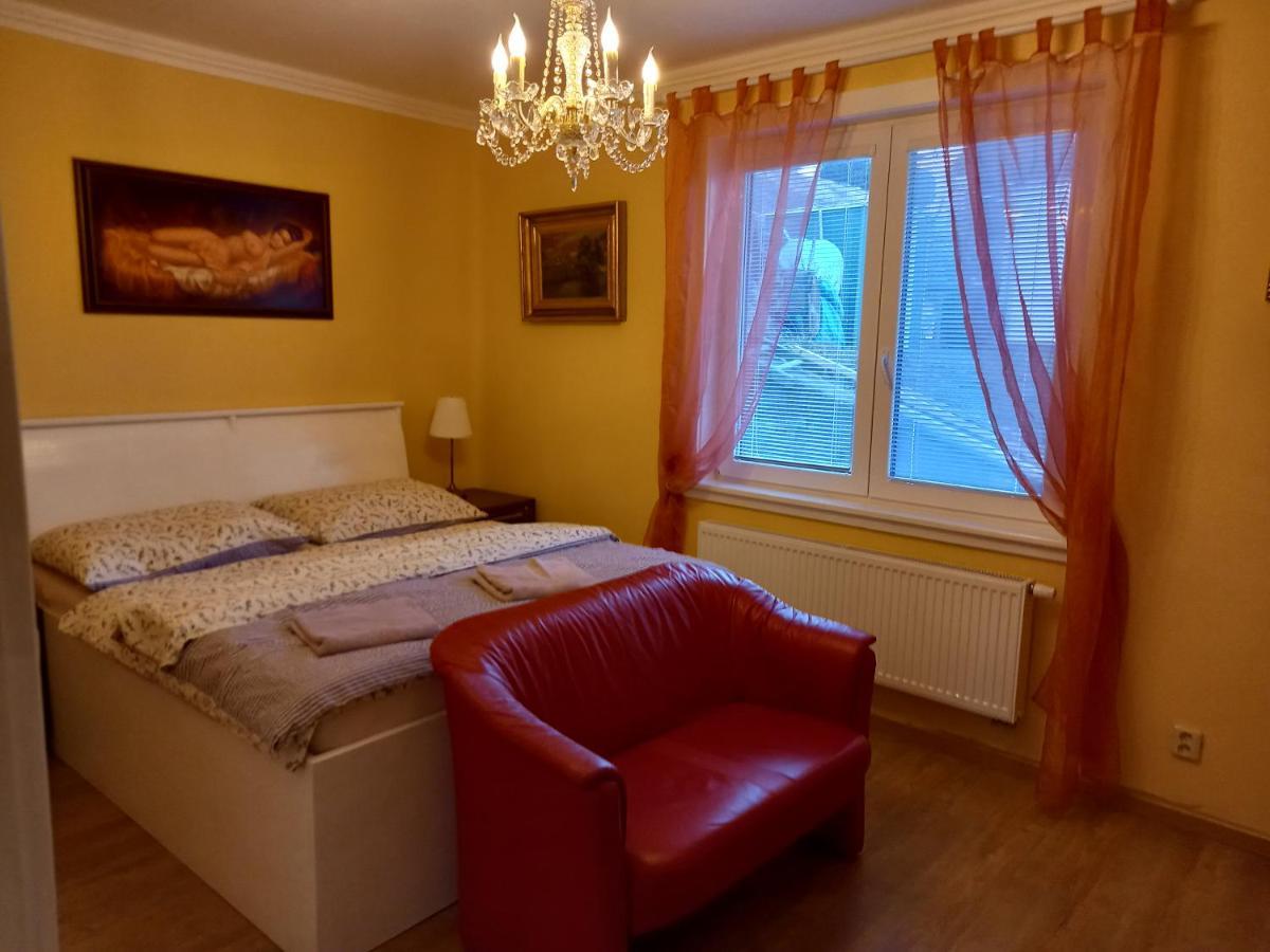 Apartman Lhota U Lysic 55 Zewnętrze zdjęcie