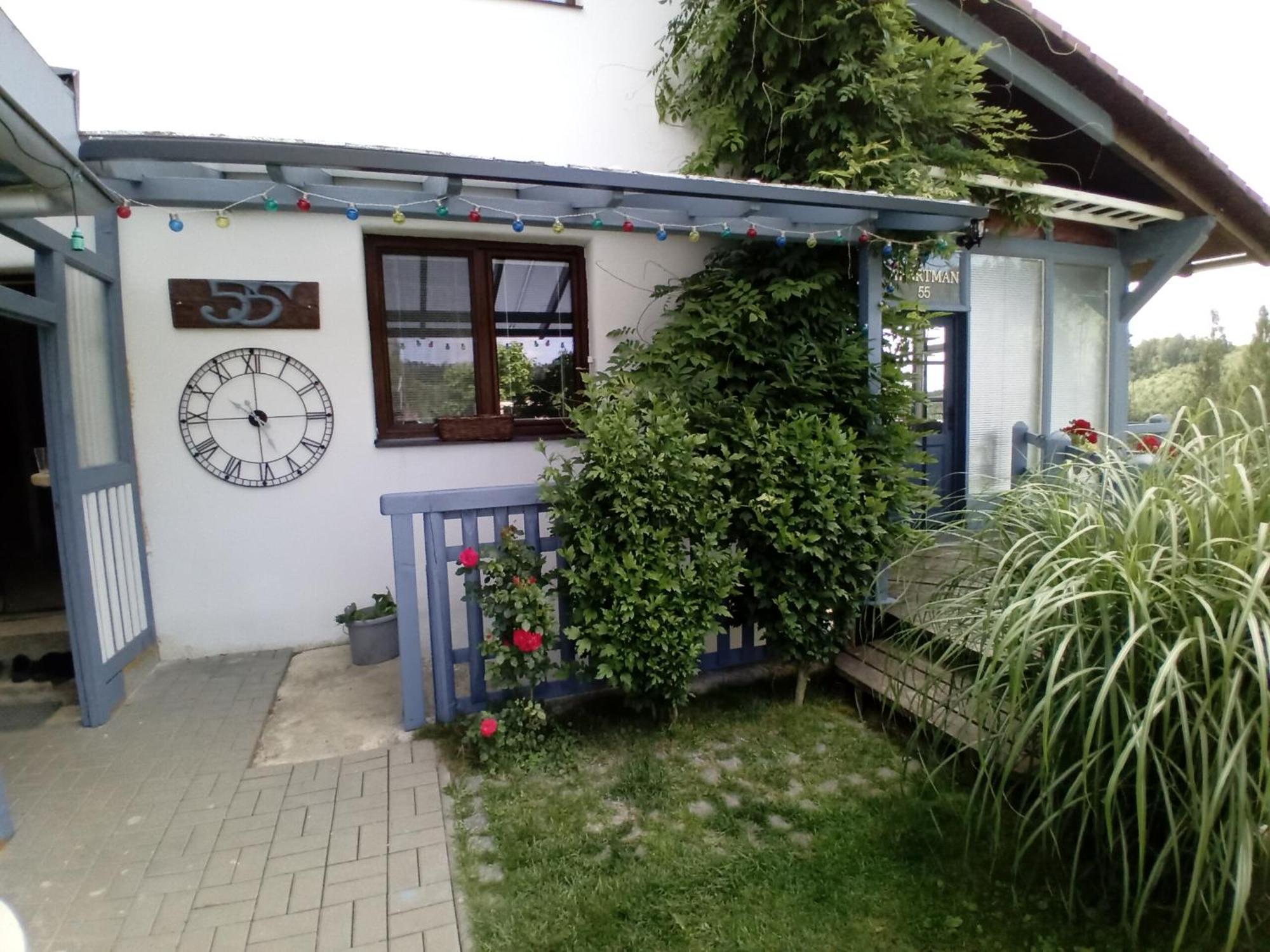 Apartman Lhota U Lysic 55 Zewnętrze zdjęcie